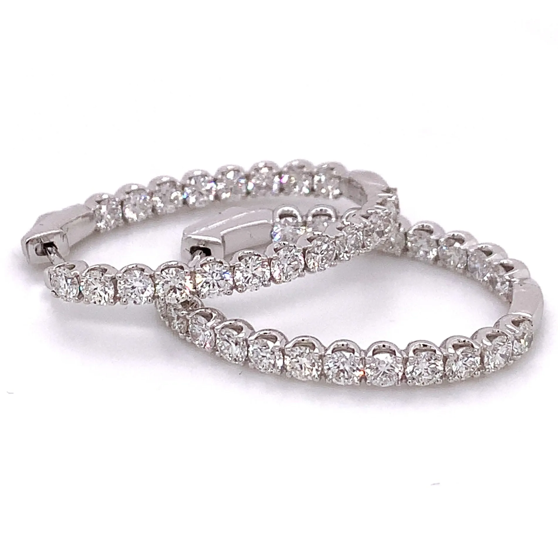 3.36ct tw Ladies Diamond Oval Hoop Earrings