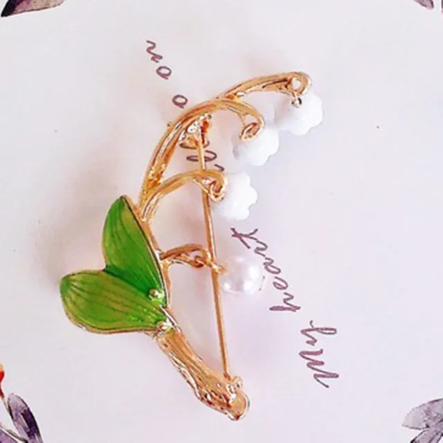 Forest series green enamel plant style drop glaze alloy tree branch Imitation pearl girl collar pin brooch factory direct sale