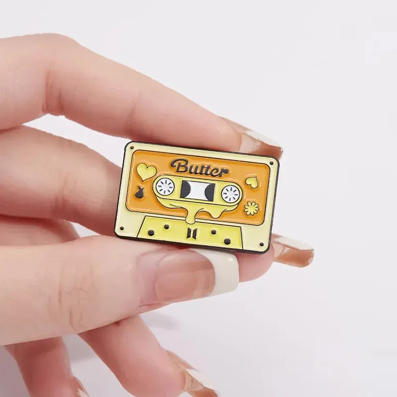KPOP Enamel Pins  Brooches Lapel Badge