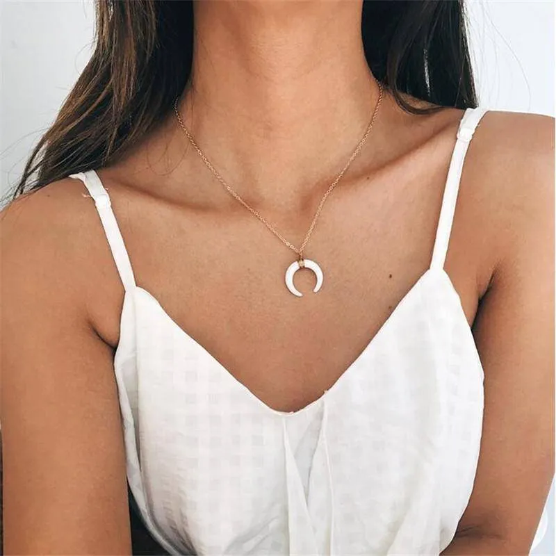 Vintage Acrylic Ox Horn Moon Choker Bohemian Necklace